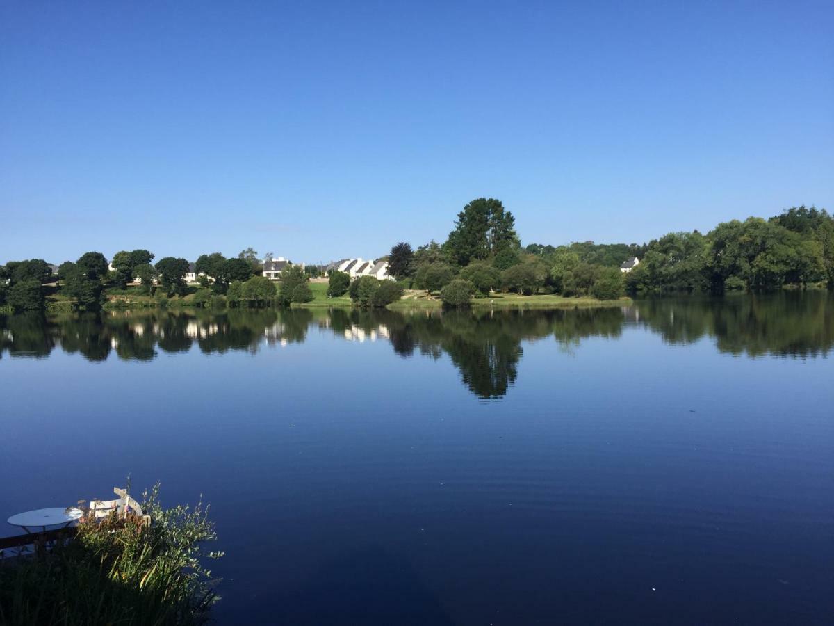 Lakeside Huelgoat Bagian luar foto